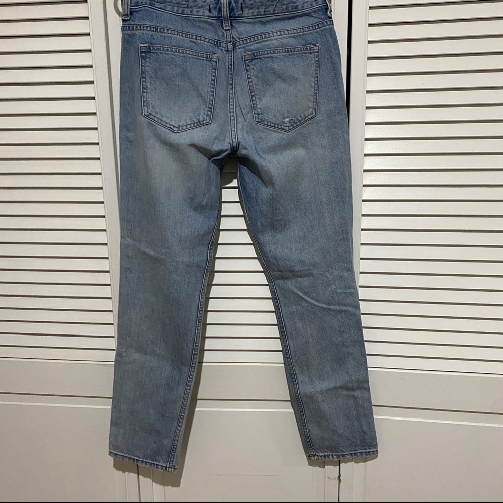 Abercrombie & Fitch Ankle Straight Jean - Picture 3 of 6